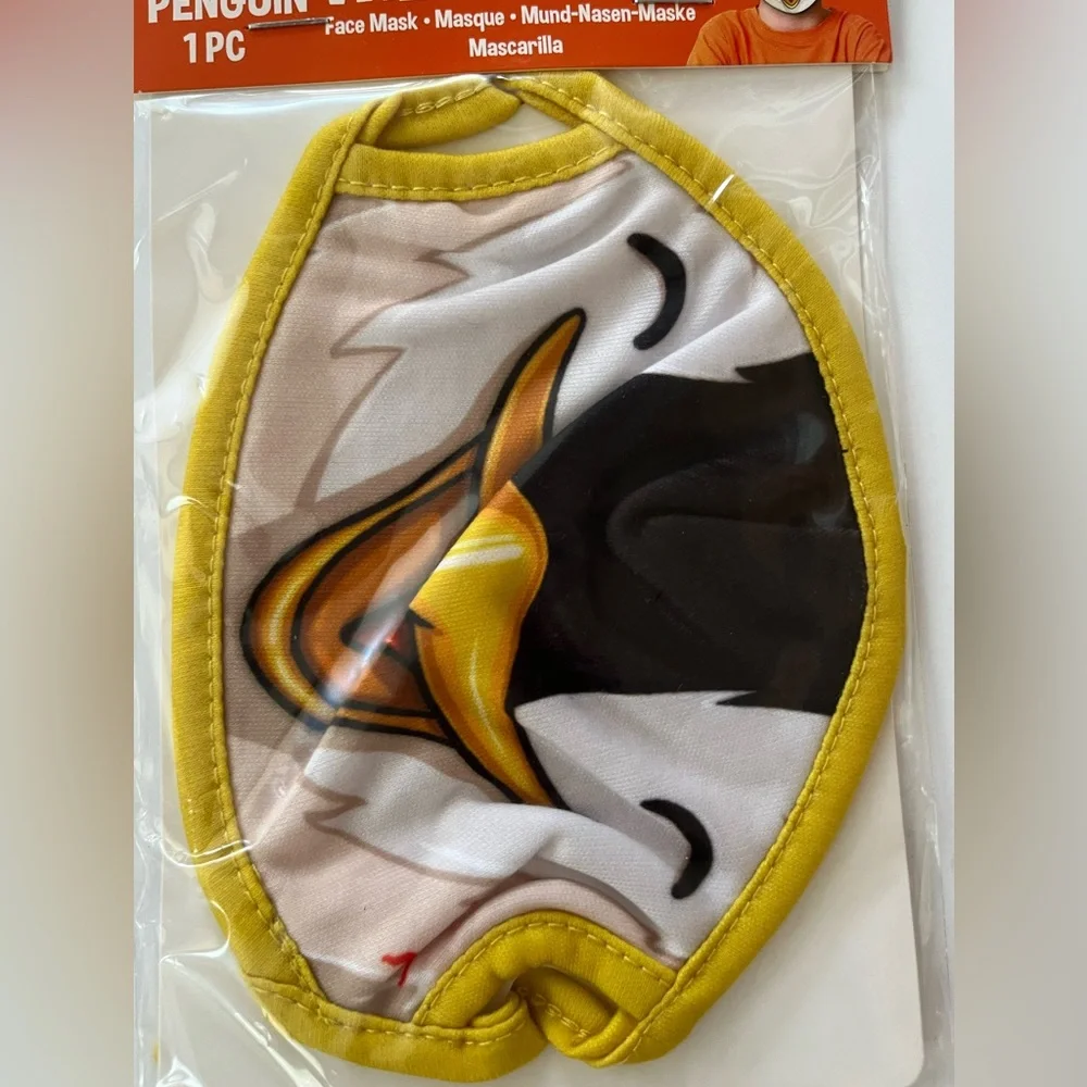 Wild Republic Kids Reusable Face Masks 2-Pack Penguin & Giraffe NWT